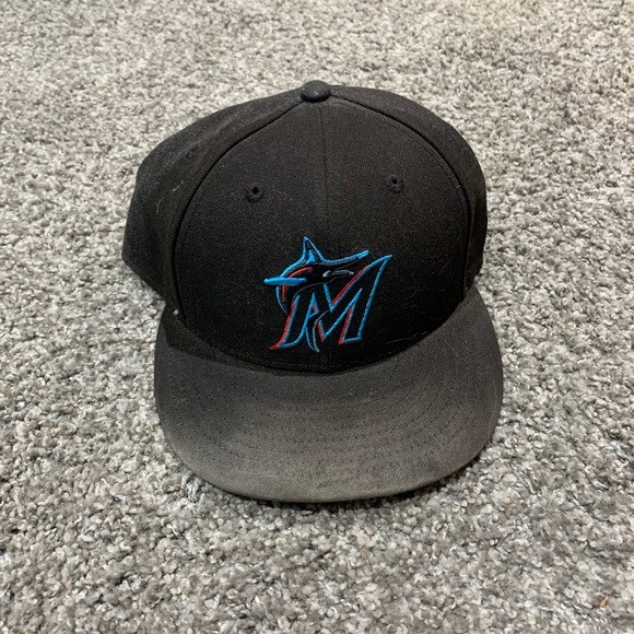 Miami Marlins Hat - Picture 1 of 2